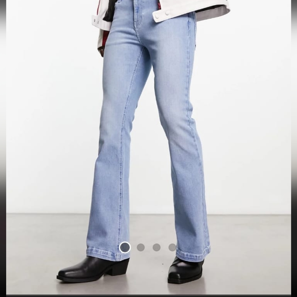 JEANS - Picture 3 of 3
